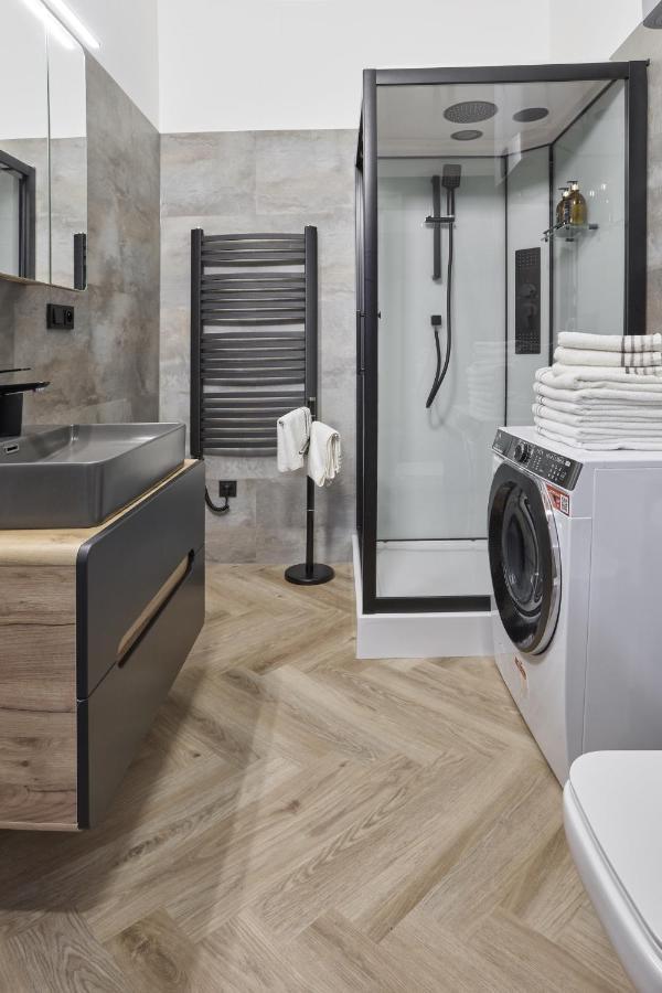 Apartment Nicol Karlovy Vary Ngoại thất bức ảnh