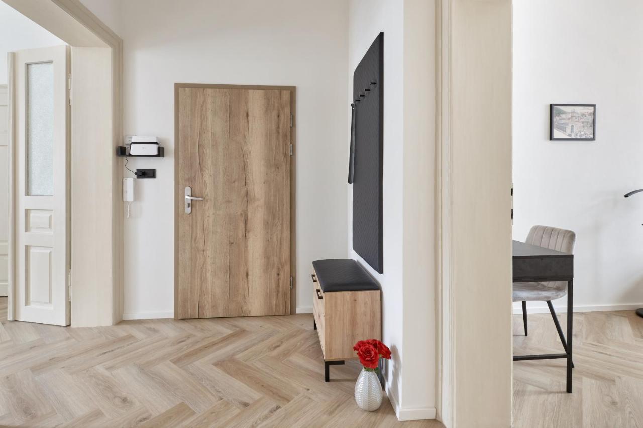 Apartment Nicol Karlovy Vary Ngoại thất bức ảnh